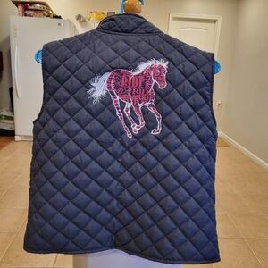 🐴EUC~ COWGIRL HARDWARE HORSE QUILTED VEST
